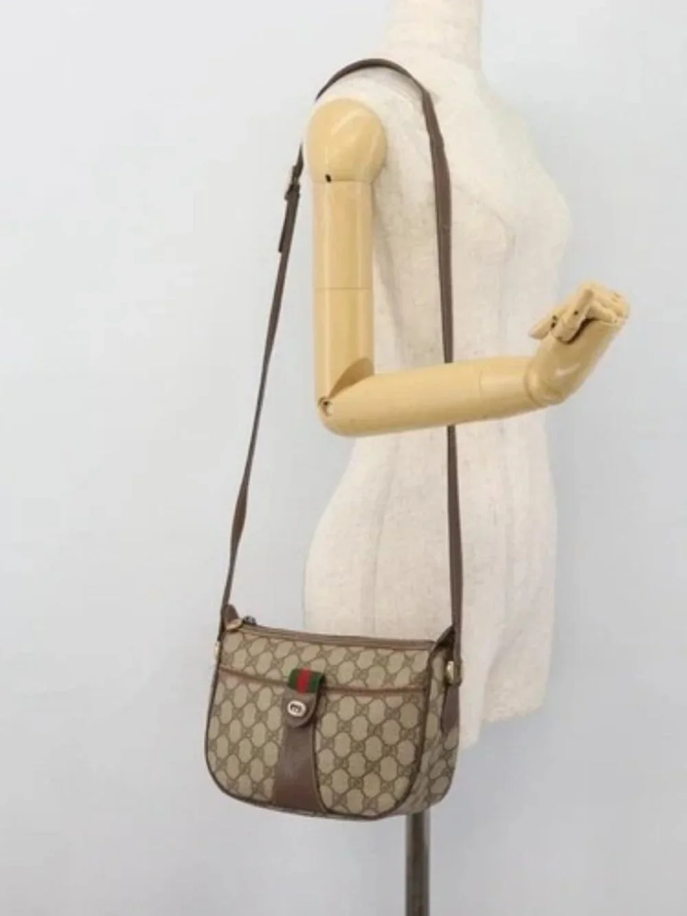 GUCCI GG Supreme Web Sherry Line Bag PVC Beige Gold 89 02 032 Auth 181166